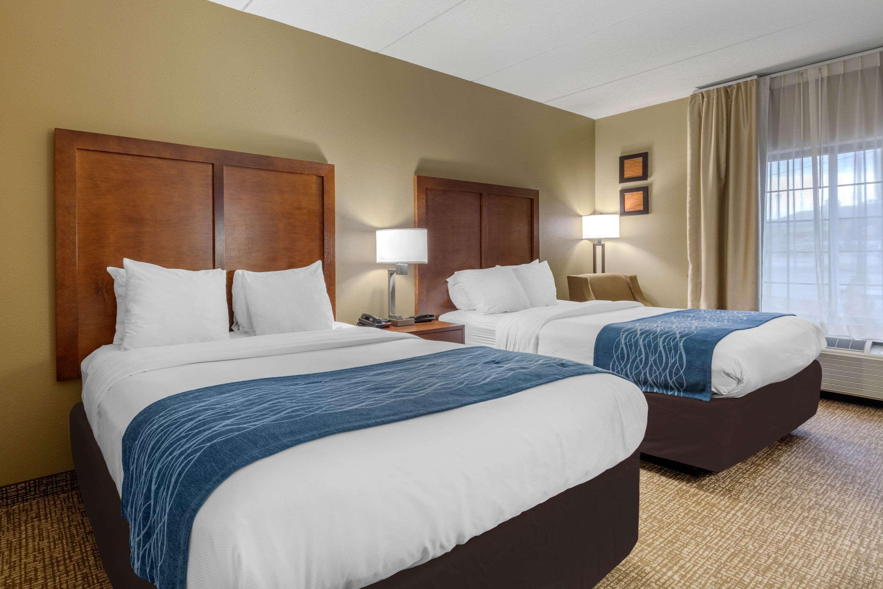 Comfort Inn & Suites Hamilton Place Chattanooga Exterior photo