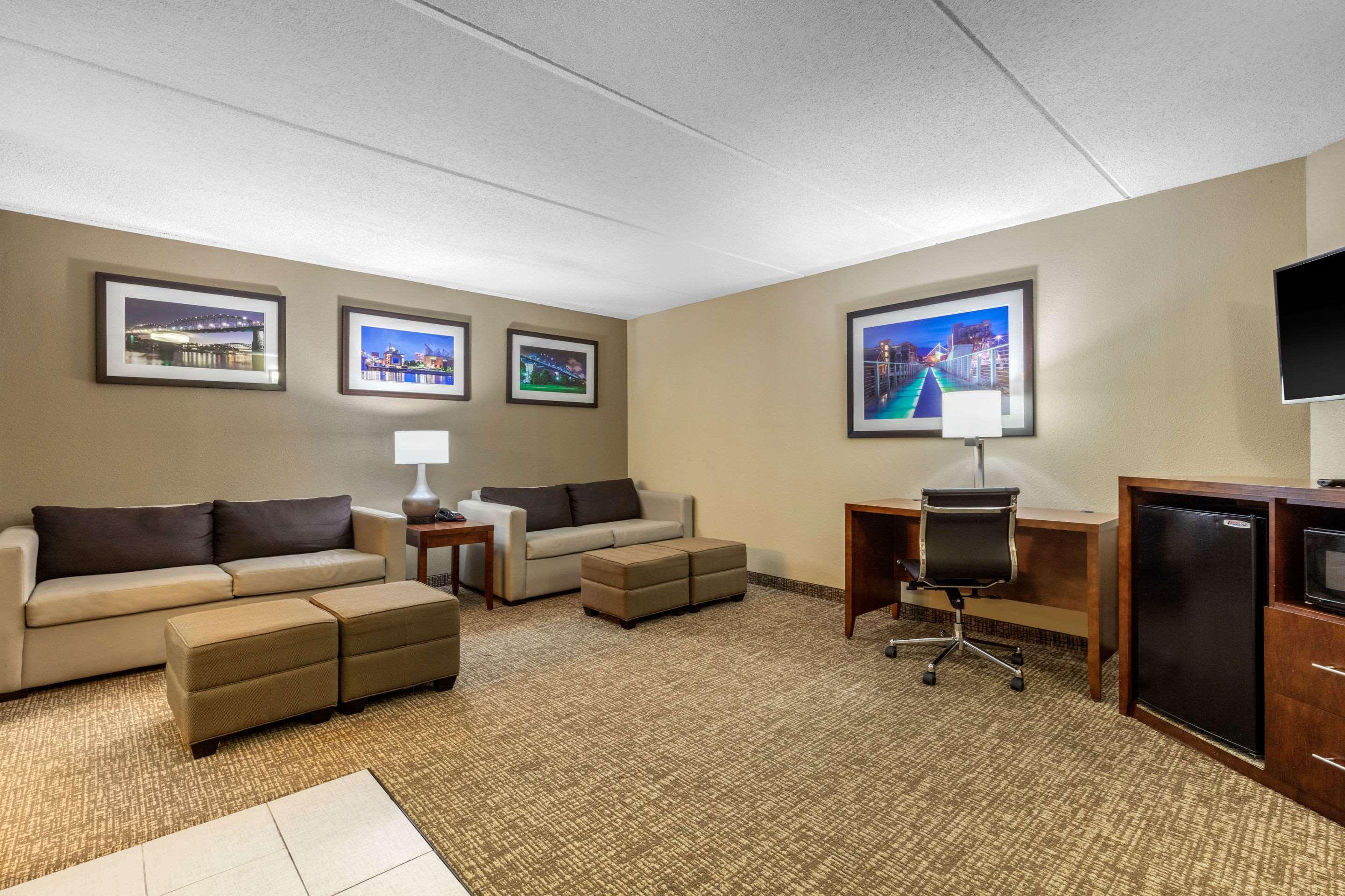 Comfort Inn & Suites Hamilton Place Chattanooga Exterior photo