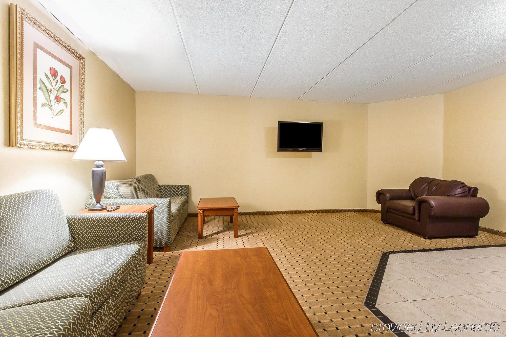 Comfort Inn & Suites Hamilton Place Chattanooga Exterior photo