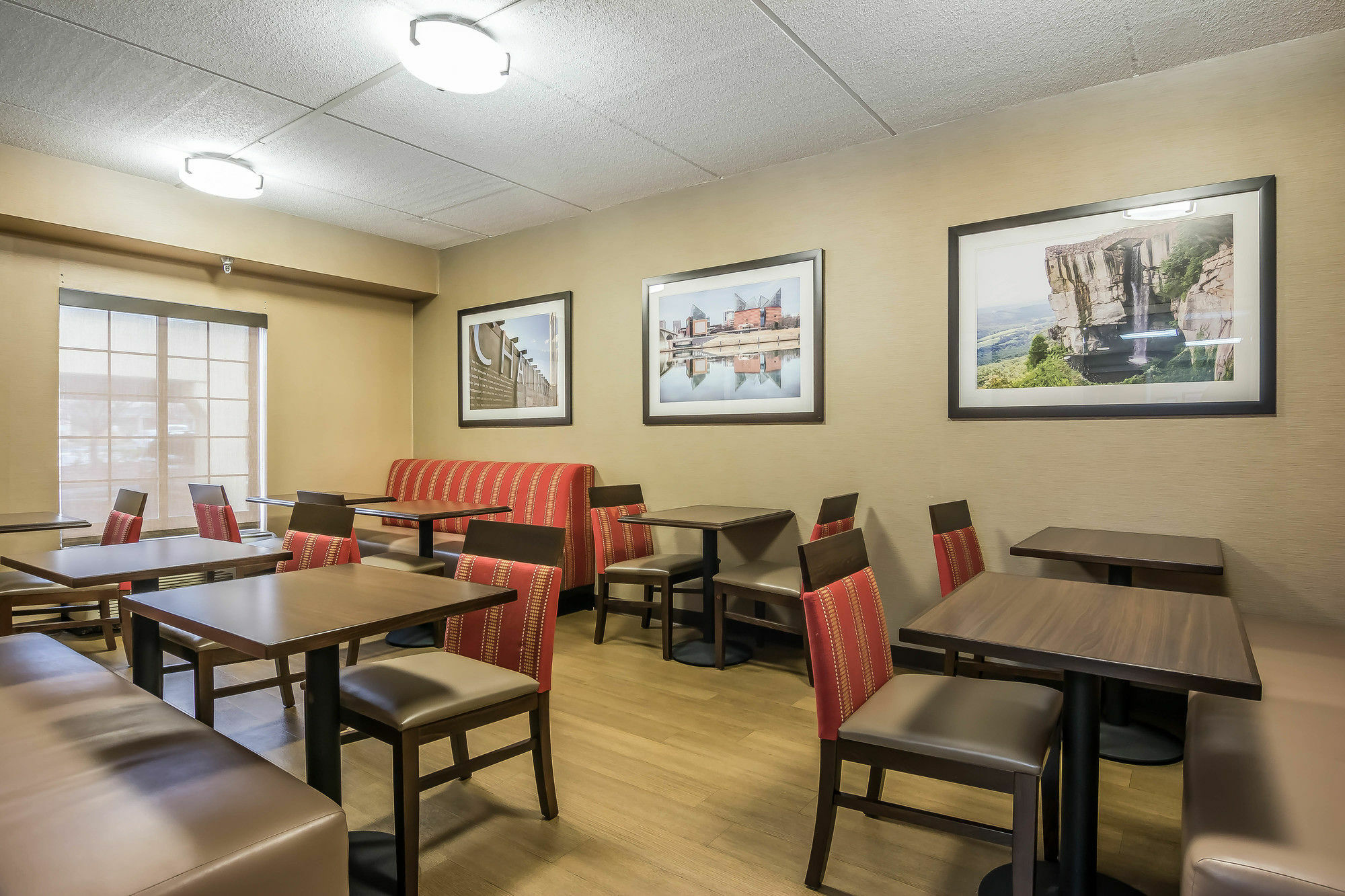 Comfort Inn & Suites Hamilton Place Chattanooga Exterior photo